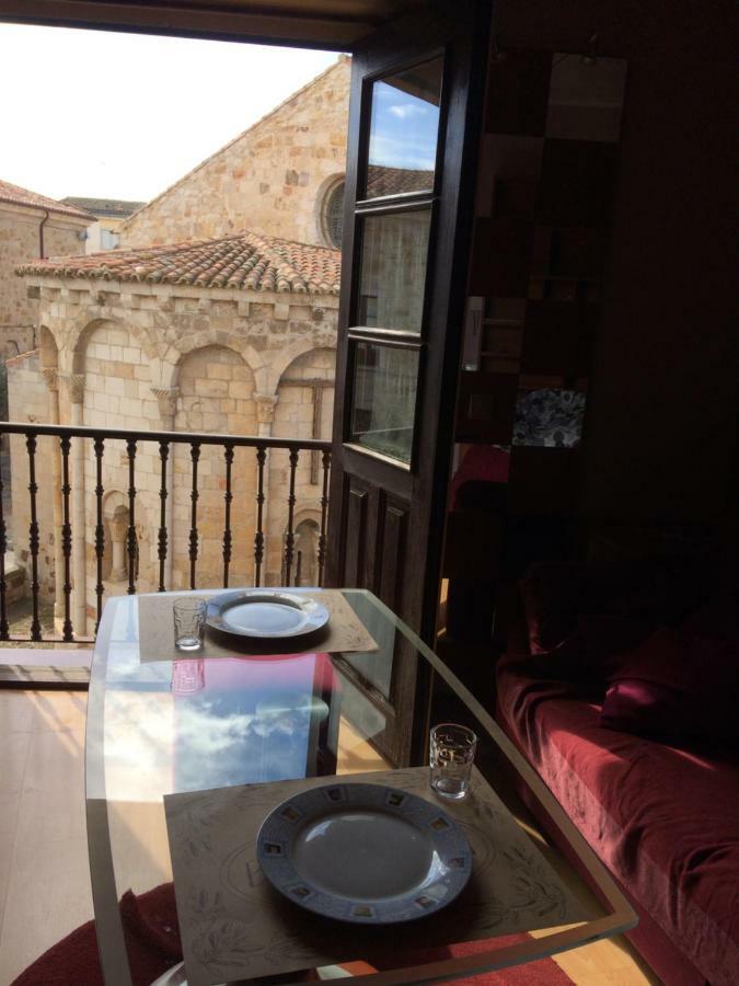 Casa Santa Maria La Nueva Con Aire Acondicionado Apartman Zamora Kültér fotó